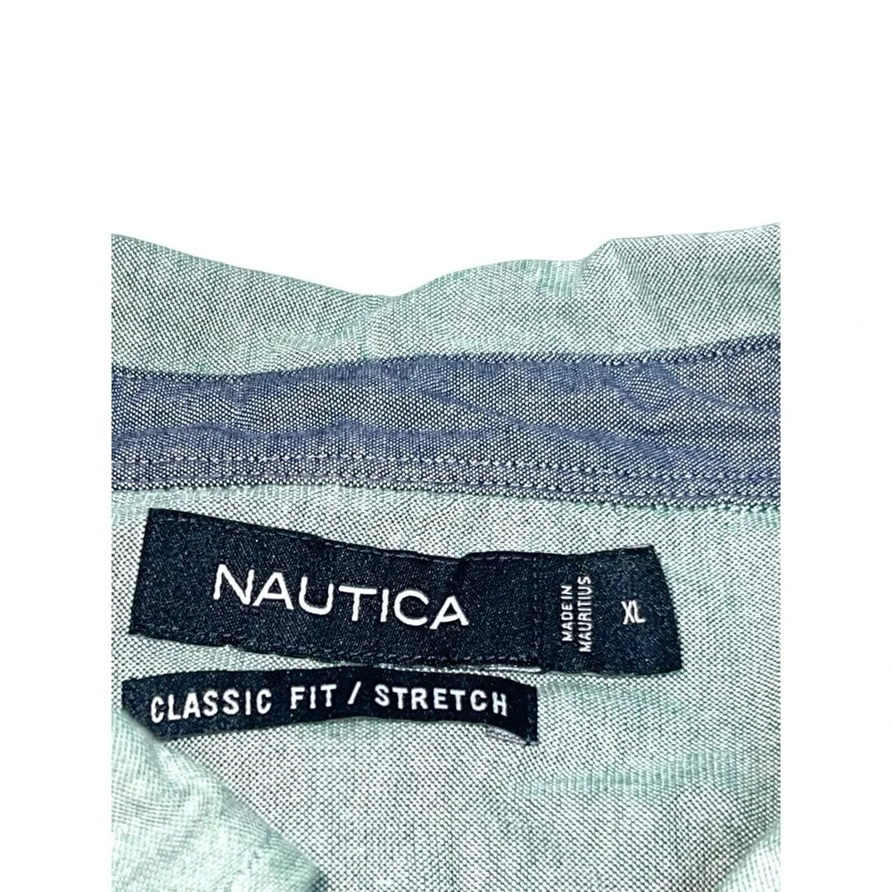 Nautica Men's Shirt Size XL Classic Fit Stretch‎ Classic Blue Button Down